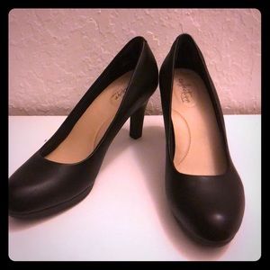 Collection by Clark’s, Size 8 heels, black